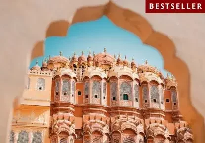 The iconic Palace of Winds Hawa Mahal - Explore Classic Rajasthan tours